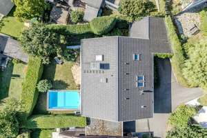 Gepflegtes Einfamilienhaus für die ganze Familie in ruhiger, privater Wohnlage von Riedenberg – Die vollständige Adresse der Immobilie erhältst du vom Anbieter., 70619 Riedenberg, Stuttgart – Vorschaubild 2