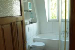 Charmante Altbauwohnung im Grünen – 3-Zimmer-Wohnung mit offener EBK auf ca. 95 m² – Kurvenstraße 34, 42399 Langerfeld-Beyenburg, Wuppertal – Vorschaubild 10