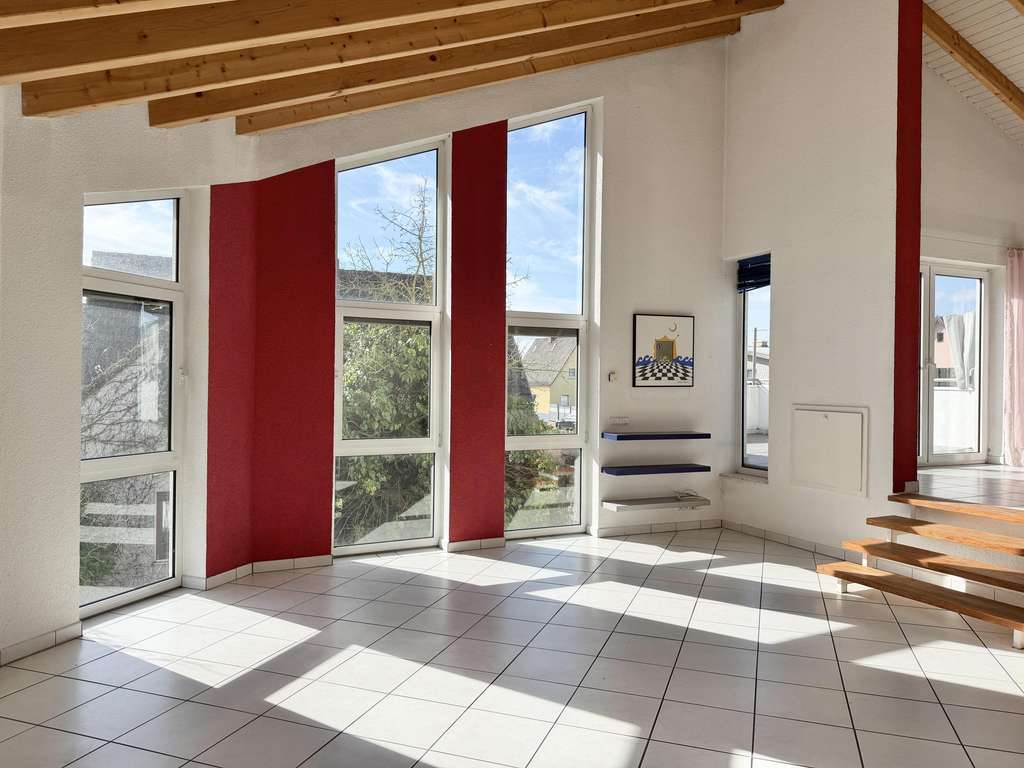 Immobilie in Einhausen - Zwei- bis Dreifamilienhaus mit vielseitigen Nutzungsmöglichkeiten und großem Garten - Bild 4