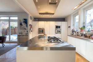 Exklusive Stadtvilla in Zehlendorf nähe Schlachtensee – Die vollständige Adresse der Immobilie erhältst du vom Anbieter., 14129 Zehlendorf, Berlin – Vorschaubild 7