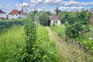 Kleine 3-Zi.-DHH mit Gartenhaus, sonniges & großzügiges Grundstück in zentraler Lage – Die vollständige Adresse der Immobilie erhältst du vom Anbieter., 70499 Weilimdorf (Ortsteil), Stuttgart – Vorschaubild 2