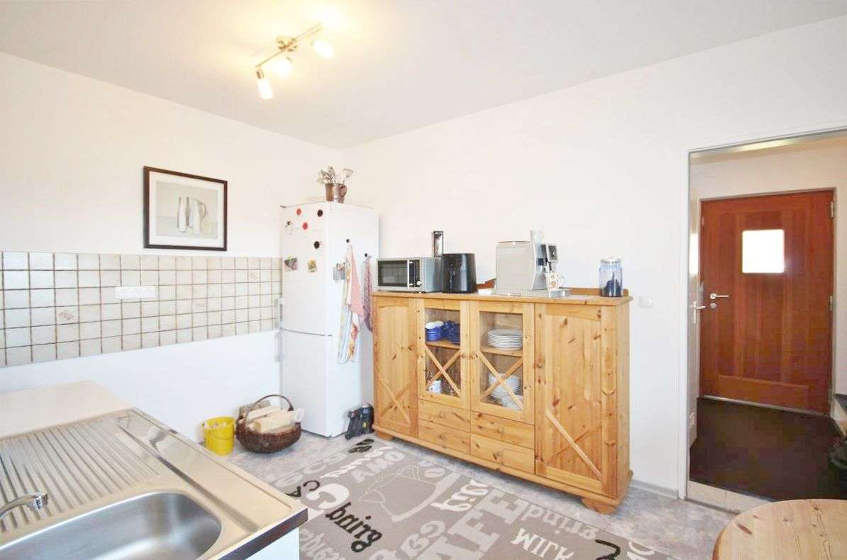 Immobilie in Freyung - Familienanwesen mit idealer Privatsphäre und traumhaftem Garten in 94078 Freyung - Bild 6