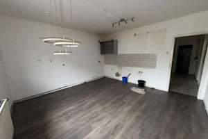Vermietete, große 5-Zimmer Wohnung in Oberhausen – Preußenstraße 1, 46149 Schwarze Heide, Oberhausen – Vorschaubild 9