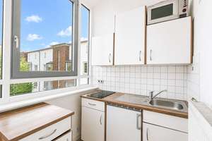 Charmante 2-Zimmer-Denkmalschutzwohnung mit Balkon im Erbbaurecht – Die vollständige Adresse der Immobilie erhältst du vom Anbieter., 30655 List, Hannover – Vorschaubild 11