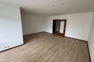 Helle 1,5-Zimmer-Wohnung mit verglaster Loggia, Aufzug und Keller in Köln-Porz – Bochumer Straße 10, 51145 Eil, Köln – Vorschaubild 9