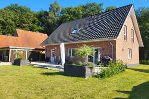 NEU und energetisch! Modernes Einfamilienhaus für die ganze Familie! – Ammerland (Kreis) – Vorschaubild 2
