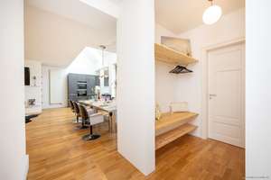 Isarvorstadt: Roecklplatz. Exklusive Galeriewhg. (DG) mit Dachterrasse & Blick auf die Frauenkirche. – Die vollständige Adresse der Immobilie erhältst du vom Anbieter., 80469 Dreimühlen, München – Vorschaubild 5