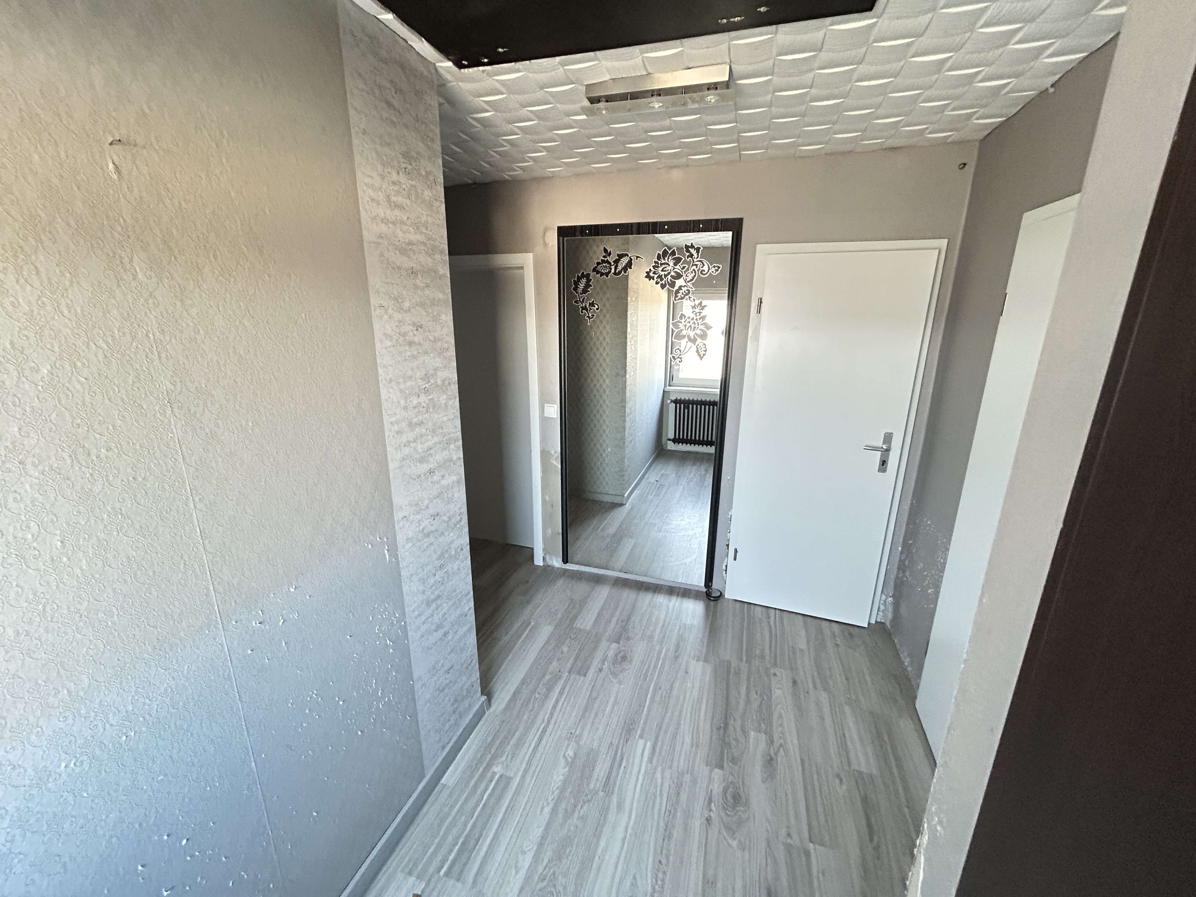 Immobilie in Warburg - Charmante Doppelhaushälfte mit Garten, Terrasse, Garage in Warburg-Bonenburg - Bild 4