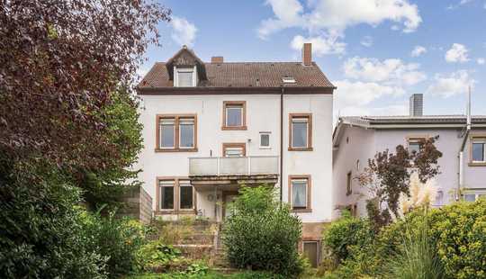 Bild von Großes Stadthaus in Kirchheimbolanden auf tollem Eigentumsgrundstück