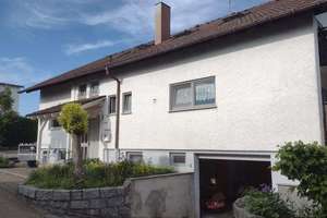 Iggingen: Gepflegtes 2-Familienhaus in zentraler Lage! – Die vollständige Adresse der Immobilie erhältst du vom Anbieter., 73574 Iggingen – Vorschaubild 2