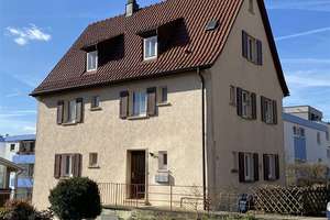 Kleines Liebhaber-Objekt: 2-Familienhaus mit Garten in ruhiger und sehr beliebter Wohngegend  – Stöcklestraße 27, 72070 Weststadt, Tübingen – Vorschaubild 1