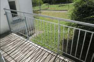 günstige 1,5 Zimmerwohnung mit Balkon – Die vollständige Adresse der Immobilie erhältst du vom Anbieter., 8525 Haselbrunn, Plauen – Vorschaubild 7