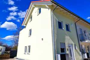 ERSTBEZUG! REH mit großer Dachterrasse (18,32 m² !!!) und Hobbyraum – Starnberg (Kreis) – Vorschaubild 1