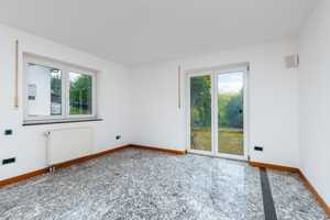 Mehrfamilienhaus in idyllischer Lage mit großzügigem Wohnraum für Familien. – Aichach-Friedberg (Kreis) – Vorschaubild 6