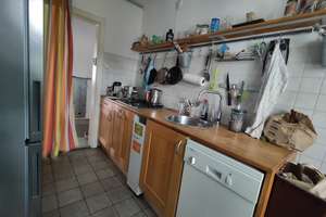 Stuttgart-West: 3-Zimmer-Wohnung mit Balkon, Loggia und Kaminofen – Traubenstraße 50, 70176 Rosenberg, Stuttgart – Vorschaubild 11