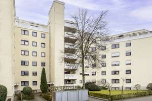 Wohnen mit Wohlfühlfaktor: Helle Eigentumswohnung mit Loggia, TG-Stellplatz und viel Potenzial! – Die vollständige Adresse der Immobilie erhältst du vom Anbieter., 76149 Neureut, Karlsruhe – Vorschaubild 3