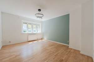 Bezugsfrei, guter Grundriss 2,5-Zimmer energetisch modernisiert  nahe Ku'damm – Die vollständige Adresse der Immobilie erhältst du vom Anbieter., 10711 Halensee, Berlin – Vorschaubild 1