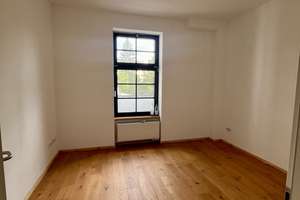 Zuhause mit viel Platz in Mannheim – Relaisstraße 64, 68219 Rheinau, Mannheim – Vorschaubild 2