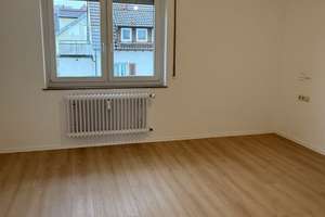 Gepflegte, renovierte 4-Zimmer-Wohnung in zentraler Lage von Heilbronn-Böckingen – Die vollständige Adresse der Immobilie erhältst du vom Anbieter., 74080 Böckingen, Heilbronn – Vorschaubild 13