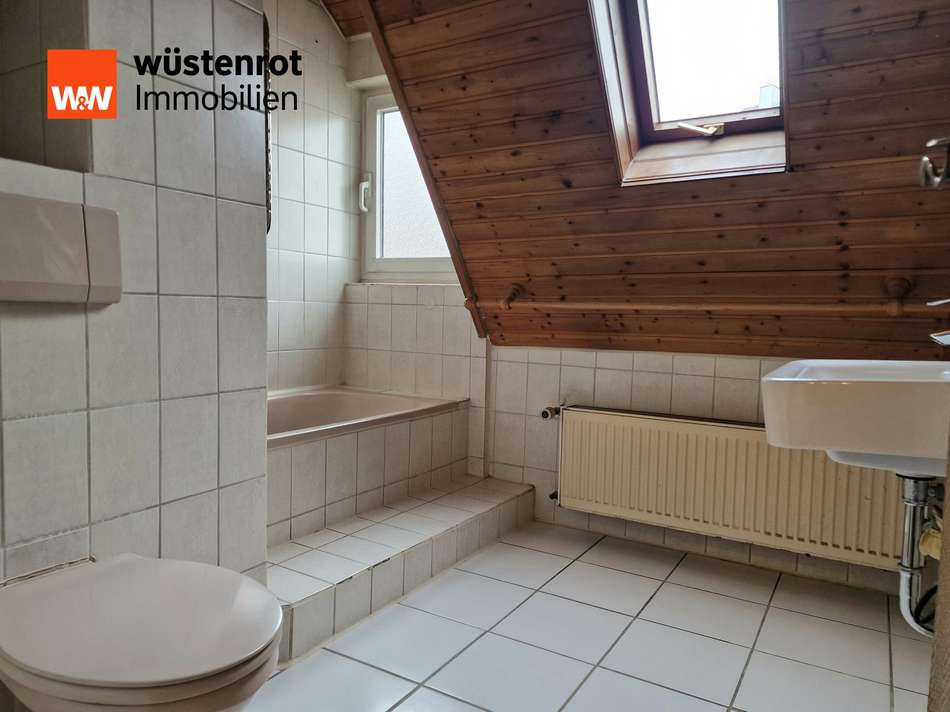 Ihr Spa mit Dusche und Badewan
