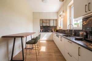 Stilvolles Reihenendhaus in München-Allach: Realteilung, KfW-55 und flexibler Grundriss – Die vollständige Adresse der Immobilie erhältst du vom Anbieter., 80997 Allach, München – Vorschaubild 12