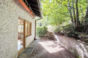 Ein Zuhause mit viel Platz, Charme und Möglichkeiten: Einfamilienhaus in Traunstein/Haslach – 83278 Traunstein – Vorschaubild 8