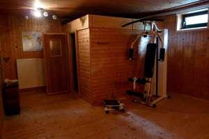 Attraktives 10-Zi-Zweifamilienhaus mit schönem Garten und Garage, ideal zum Wohnen und Vermieten! – Die vollständige Adresse der Immobilie erhältst du vom Anbieter., 97523 Schwanfeld – Vorschaubild 13