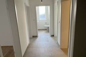 Erstbezug nach Sanierung: Charmante 2-Zi.-Wohnung mit 2 Balkone und Wohnküche – Die vollständige Adresse der Immobilie erhältst du vom Anbieter., 80634 Neuhausen, München – Vorschaubild 4