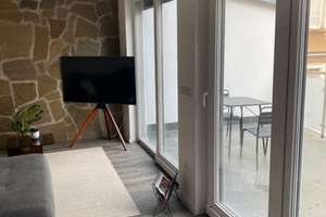 Stilvolle 3-Raum-Wohnung mit Dachterrasse und EBK in Würzburg – Die vollständige Adresse der Immobilie erhältst du vom Anbieter., 97082 Zellerau, Würzburg – Vorschaubild 2