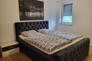 möblierte 2 Zimmer Dachgeschoss Wohnung in Düsseldorf Wersten (Nähe Botanischer Garten & HHU)