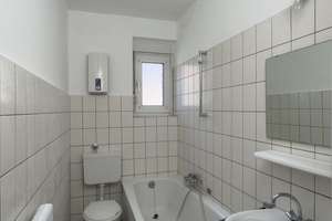 Renovierte 2,5-Zimmer Wohnung im EG mit Garten – Am Damm 23, 47179 Wehofen, Duisburg – Vorschaubild 6