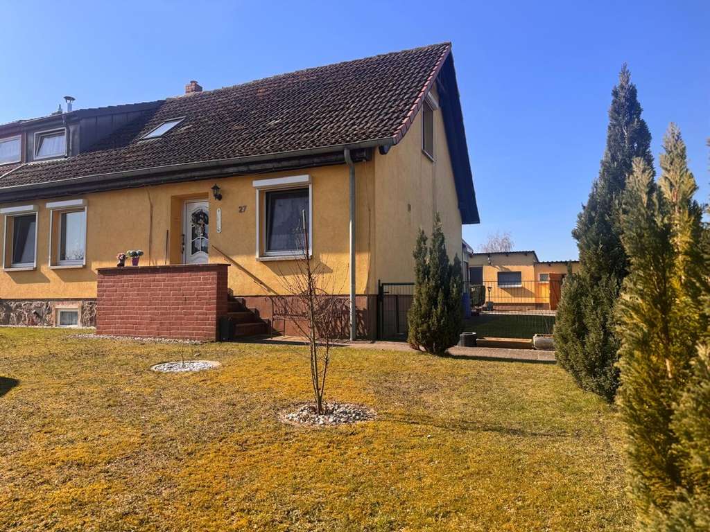 Immobilie in Groß Pankow (Prignitz) - Doppelhaushälfte mit Mietwohnung/Ferienwohnung in Kammermark/Pritzwalk! - Bild 0