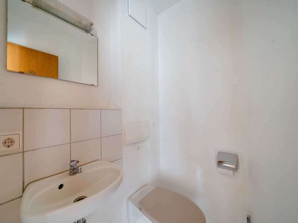 aBYWsycegu6yLcbKrWNLA95z-big 1