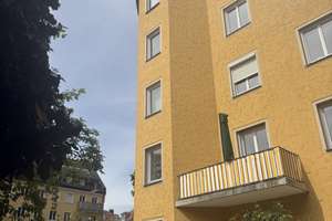 Maxvorstadt: Großzügige 2-Zimmer-Wohnung mit gehobener Ausstattung – Adalbertstrasse 88, 80799 Am alten nördlichen Friedhof, München – Vorschaubild 4