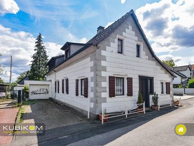 Kleinod für Liebhaber – charmantes Fachwerkhaus mit viel Potenzial in grüner Wohnlage