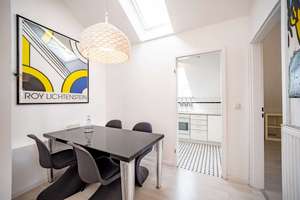 KENSINGTON - Exklusiv - Lichtdurchflutete Dachgeschosswohnung mit beeindruckender Fensterfront – Die vollständige Adresse der Immobilie erhältst du vom Anbieter., 81737 Altperlach, München – Vorschaubild 2