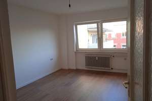 Helle 3-Zimmer-Wohnung mit Stellplatz in Nürnberg-Nordstadt – Tuchergartenstr. 14, 90409 Pirckheimerstraße, Nürnberg – Vorschaubild 2