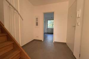 Moderne 6-Zimmer-Maisonette auf 2 Ebenen mit 3 Balkonen & großzügigem Grundriss – 40547 Niederkassel, Düsseldorf – Vorschaubild 15