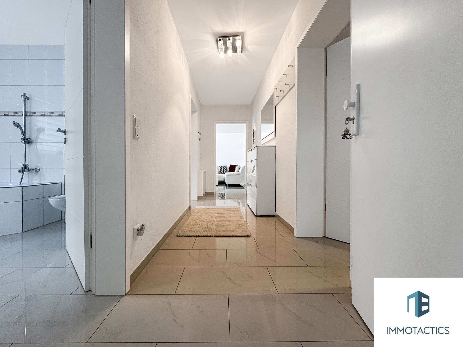 Immobilie in Gau-Algesheim - EXKLUSIVES & MODERNES Zweifamilienhaus für die Großfamilie und Kapitalanleger - Bild 9