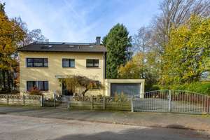 Effizienzhaus: Modernisiertes, großzügiges Familienparadies auf den Barmer Südhöhen – Die vollständige Adresse der Immobilie erhältst du vom Anbieter., 42285 Barmen, Wuppertal – Vorschaubild 3