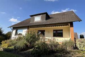 Eine tolle Gelegenheit für Ihre große Familie! – Die vollständige Adresse der Immobilie erhältst du vom Anbieter., 31675 Bückeburg – Vorschaubild 2