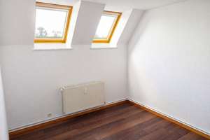 Helle Dachgeschosswohnung in St. Gertrud: Dreizimmer-Wohnung mit Balkon – Die vollständige Adresse der Immobilie erhältst du vom Anbieter., 23566 Sankt Gertrud, Lübeck – Vorschaubild 5