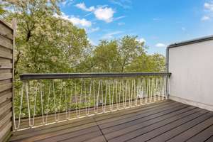 100 m² über den Dächern von Düsseltal – Maisonette mit zwei Balkonen in Szenelage von Düsseldorf – 40237 Düsseltal, Düsseldorf – Vorschaubild 12