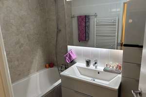 Modernes Wohnen: 3-Zimmer-Wohnung in Unterhaching – Wallbergstrasse 14, 82008 Unterhaching – Vorschaubild 2
