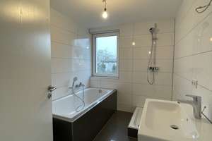 Ansprechende 3-Zimmer-Wohnung mit Balkon und EBK in Wiesbaden – Buchenweg 20, 65207 Naurod, Wiesbaden – Vorschaubild 10