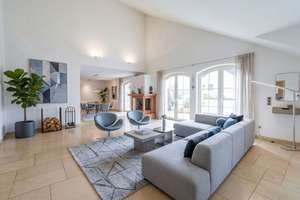 Exklusives Wohnen in Burgaltendorf! Bj. 2004, 214 m², En.Eff B, 5R, Garage & Stellplatz – Die vollständige Adresse der Immobilie erhältst du vom Anbieter., 45289 Burgaltendorf, Essen – Vorschaubild 4