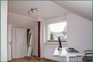Modernisierte Doppelhaushälfte mit Ost,- u. West-Terrasse, Kamin - in Wermelskirchen – Die vollständige Adresse der Immobilie erhältst du vom Anbieter., 42929 Wermelskirchen – Vorschaubild 19