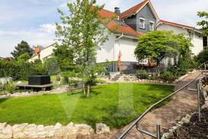 Qualität, Komfort, Klasse & Fernblick: EFH mit Gästehaus, Apartment, Traumgarten und Doppelgarage – Die vollständige Adresse der Immobilie erhältst du vom Anbieter., 61267 Neu-Anspach – Vorschaubild 21