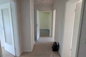 Top Grundriss! Zentral, schön und ruhig - 2,5 Zimmer mit tollem Balkon! – Uhlandstr. 54, 46047 Borbeck, Oberhausen – Vorschaubild 9