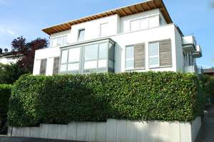 Doppelhaushälfte mit Klima, Penthouse Etage & Premium Ausstattung / Weinkeller
